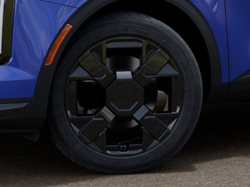 Vehicle photo 9