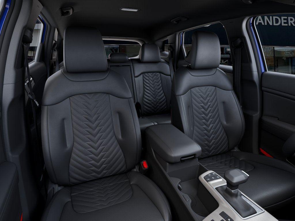 Vehicle photo 15