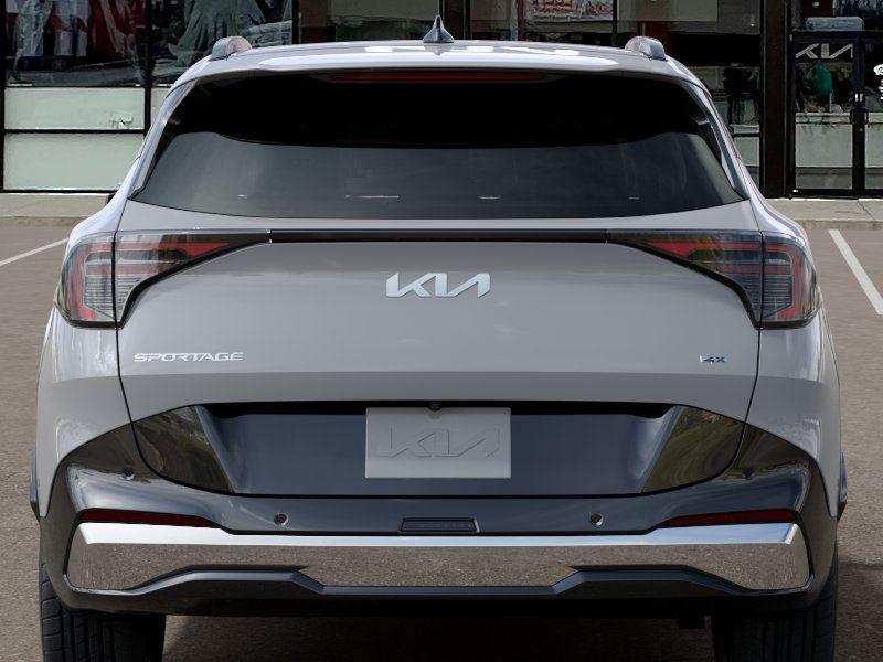 Vehicle photo 13