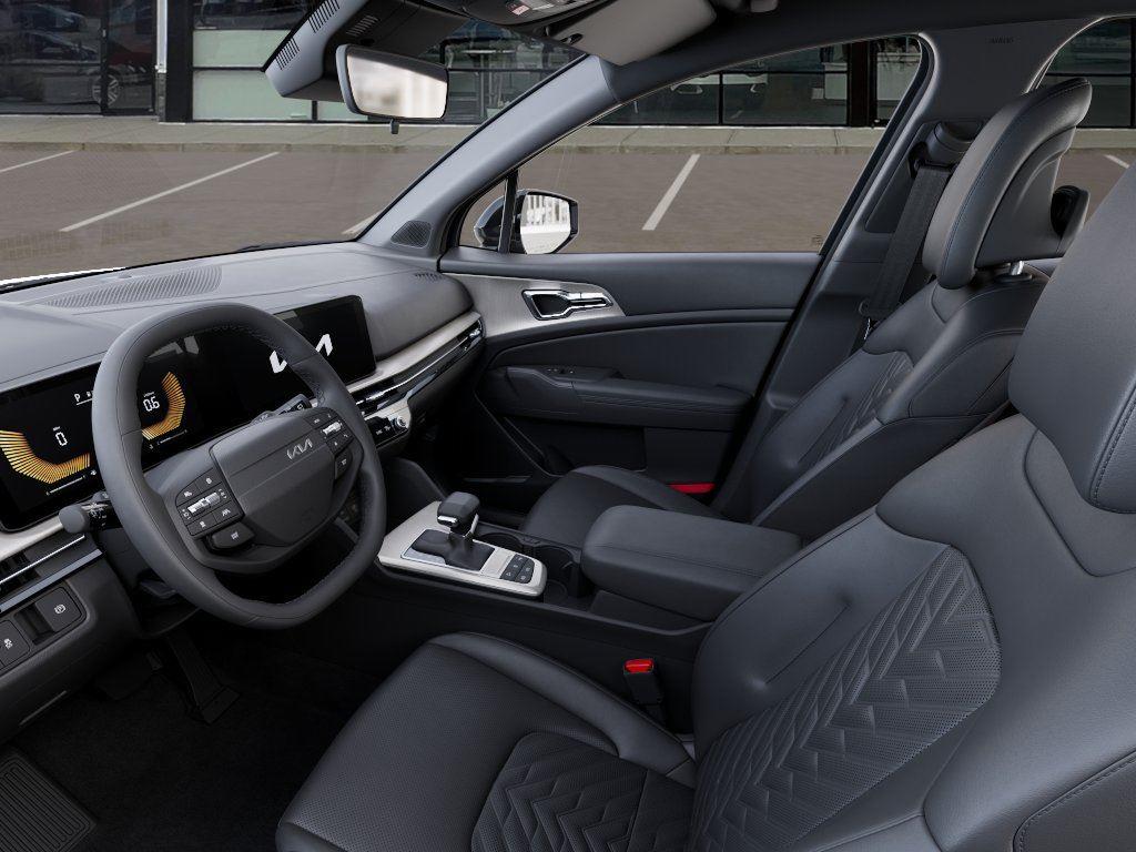 Vehicle photo 17