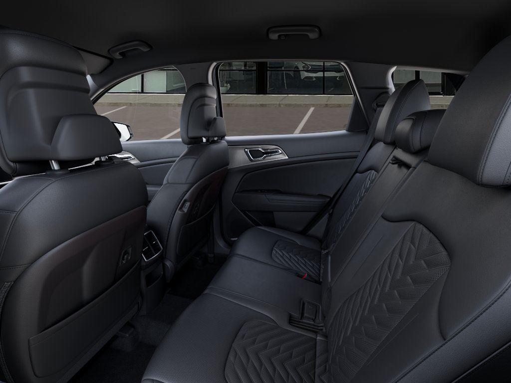 Vehicle photo 18