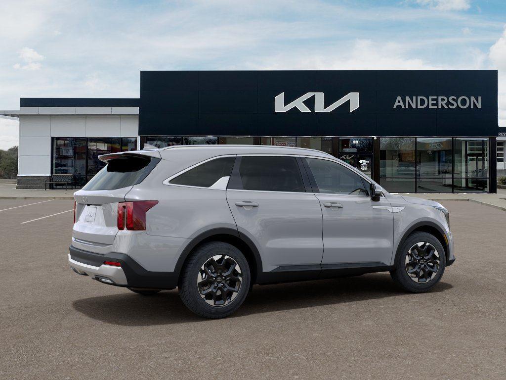 Vehicle photo 6