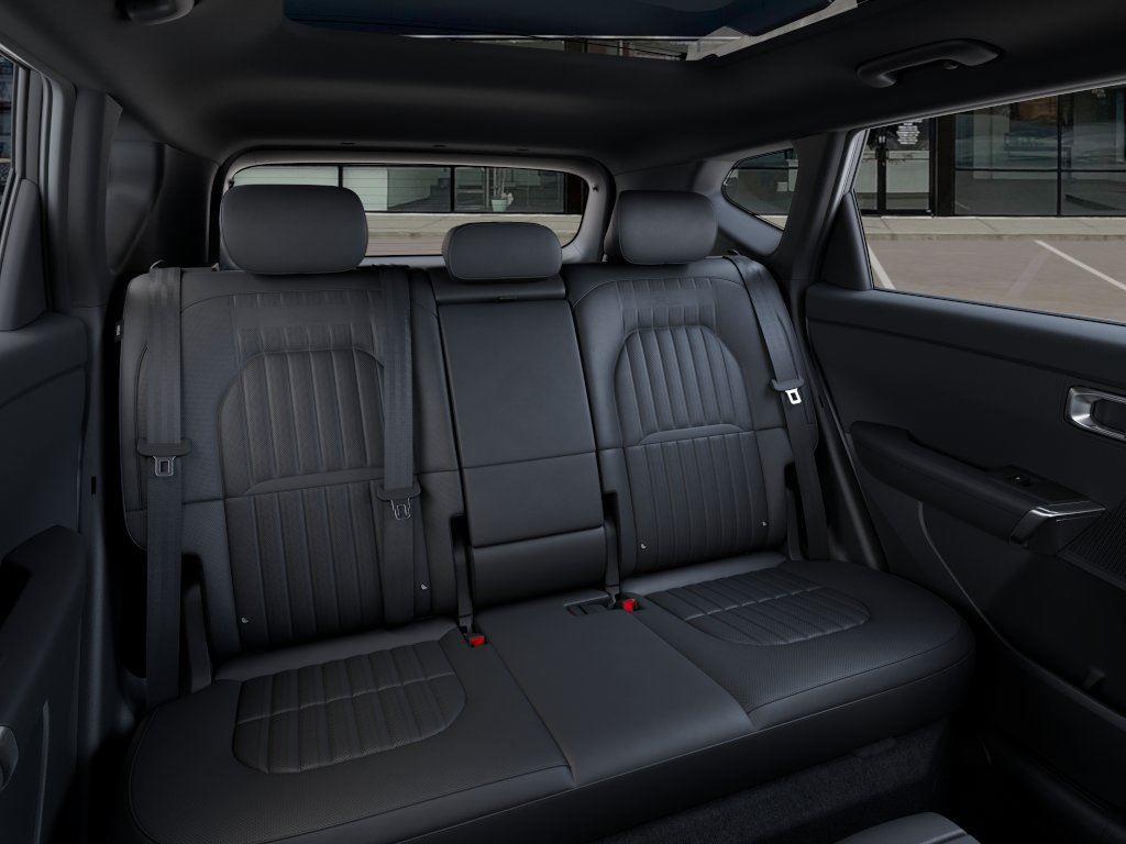 Vehicle photo 16