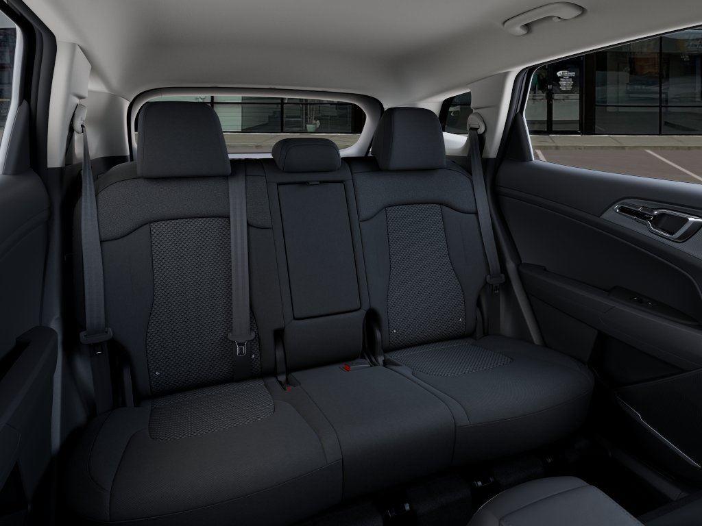 Vehicle photo 16