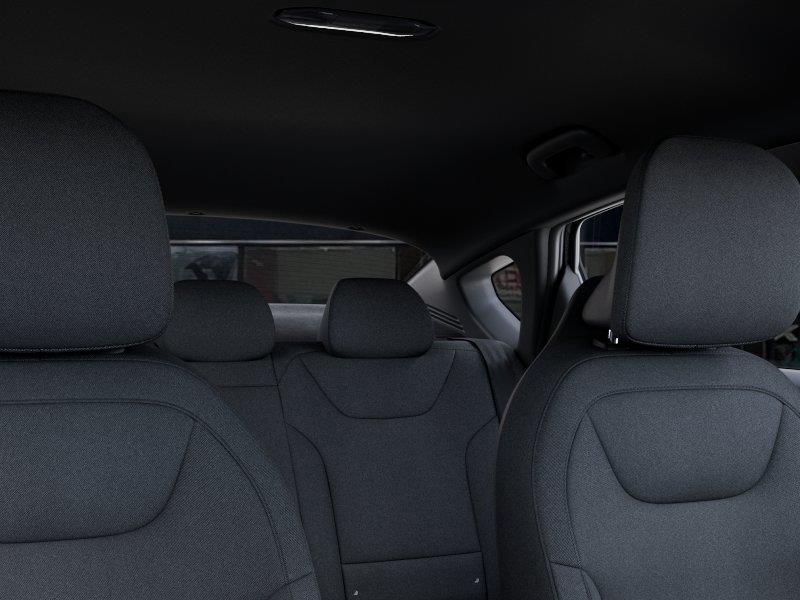 Vehicle photo 27
