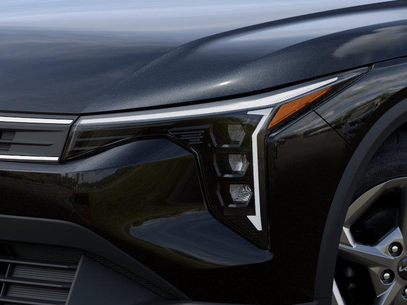 Vehicle photo 10