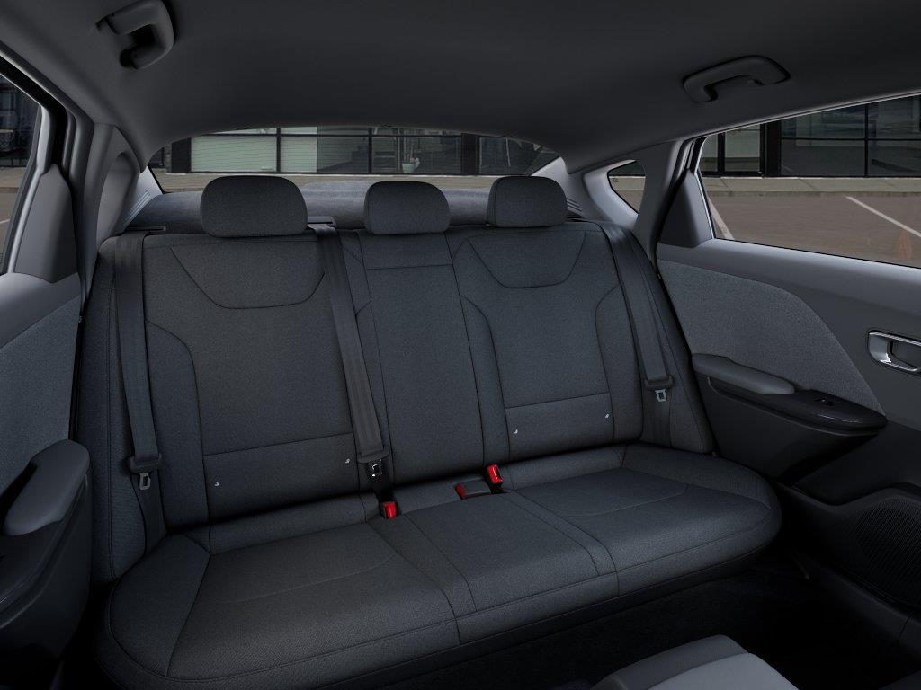 Vehicle photo 16
