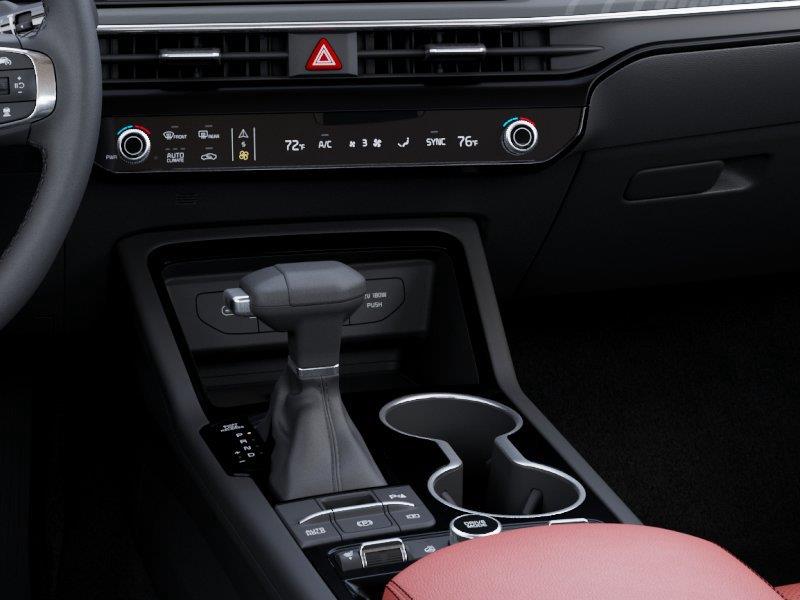 Vehicle photo 23