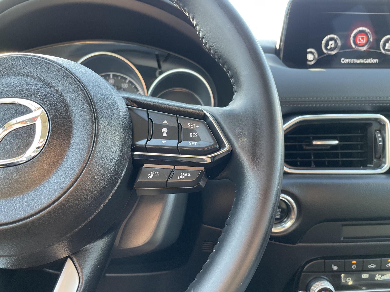 Vehicle photo 14