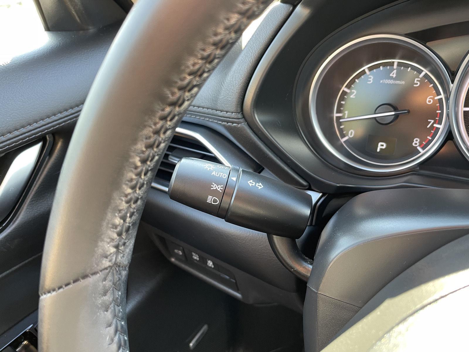 Vehicle photo 16