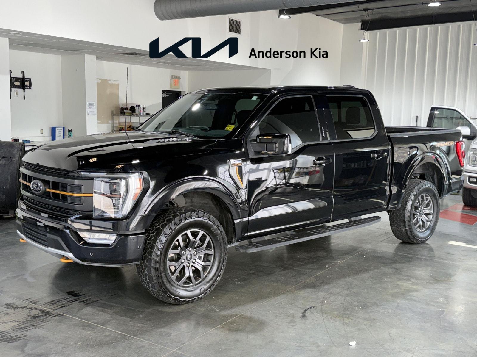 Vehicle photo 1