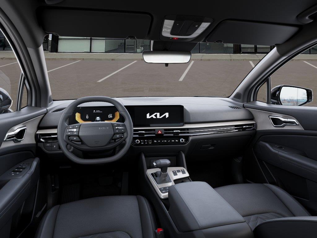 Vehicle photo 14