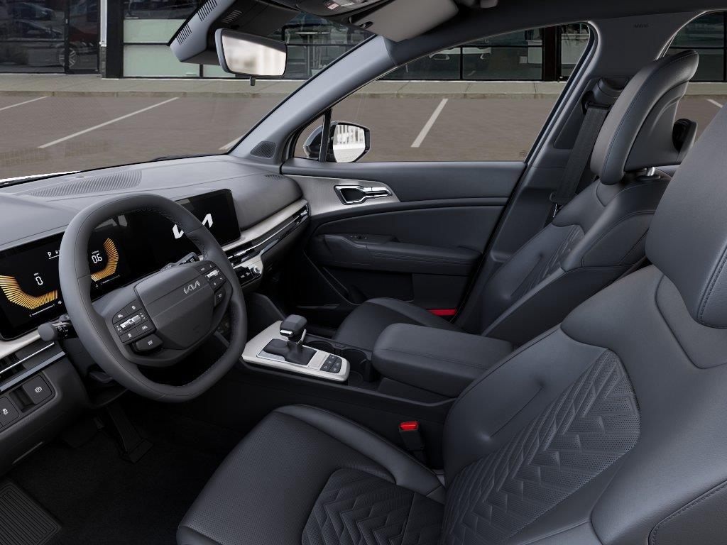 Vehicle photo 17