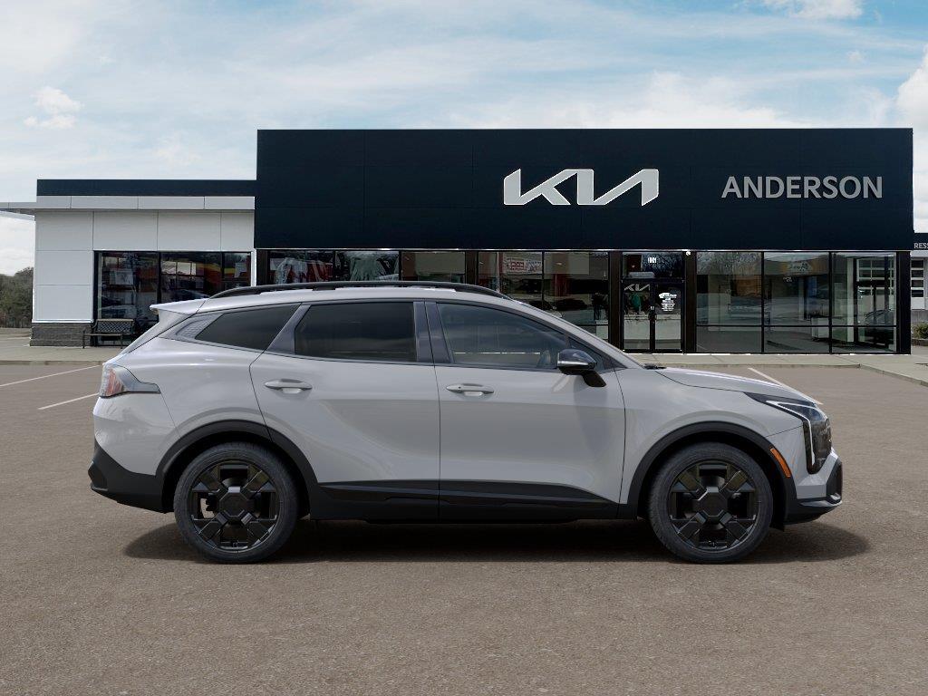 Vehicle photo 7