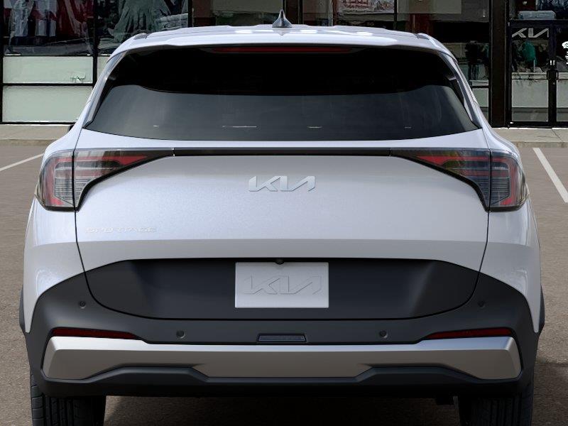 Vehicle photo 13
