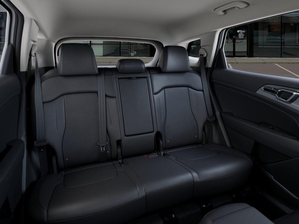 Vehicle photo 16