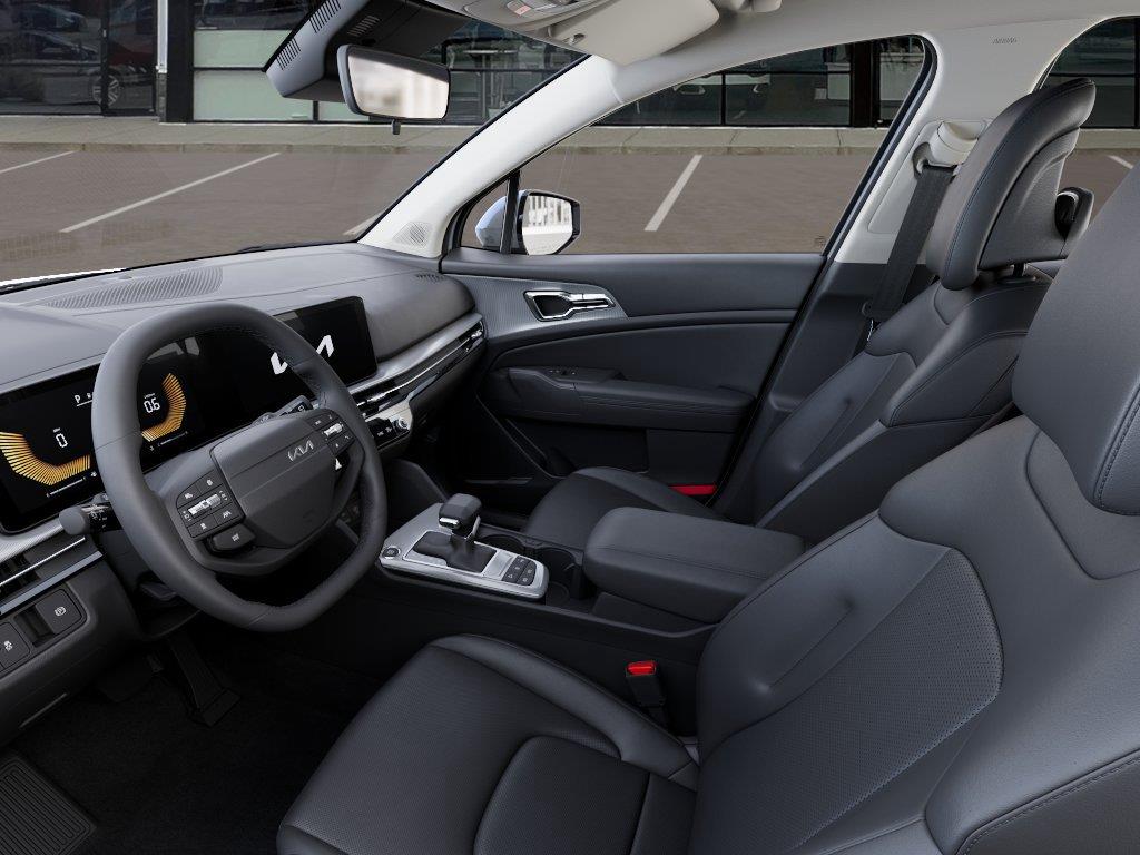 Vehicle photo 17