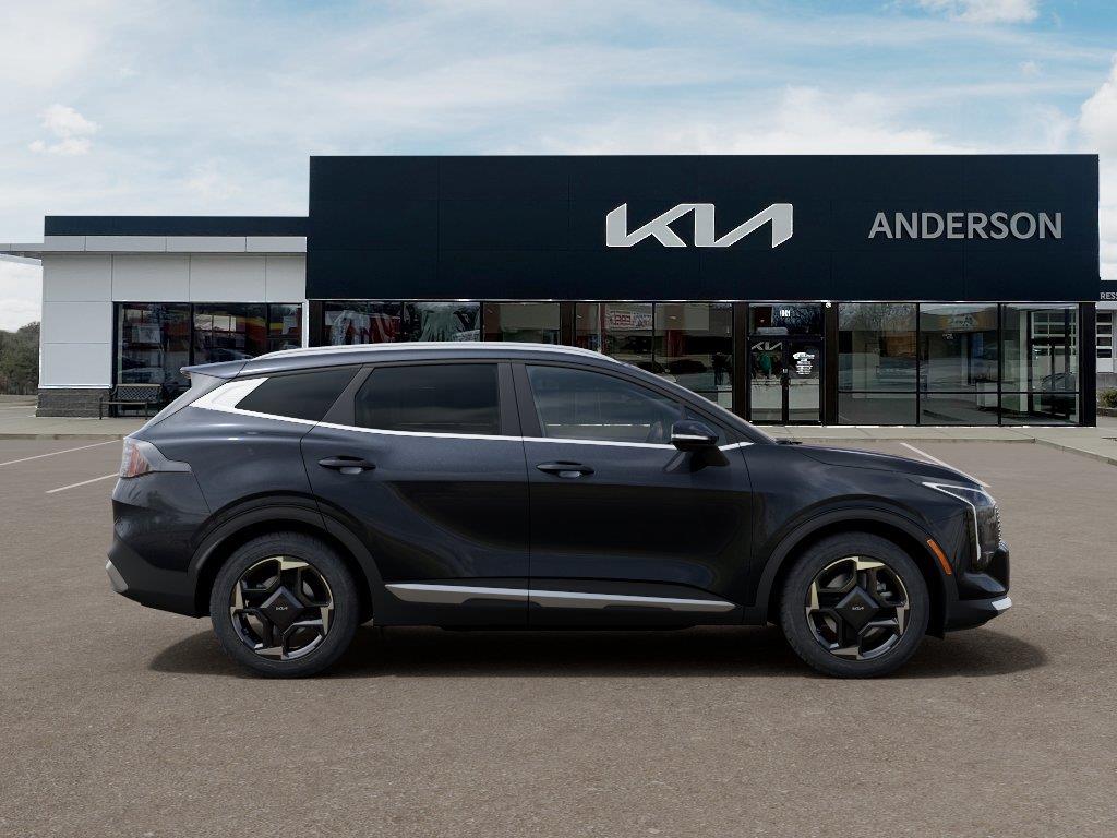 Vehicle photo 7
