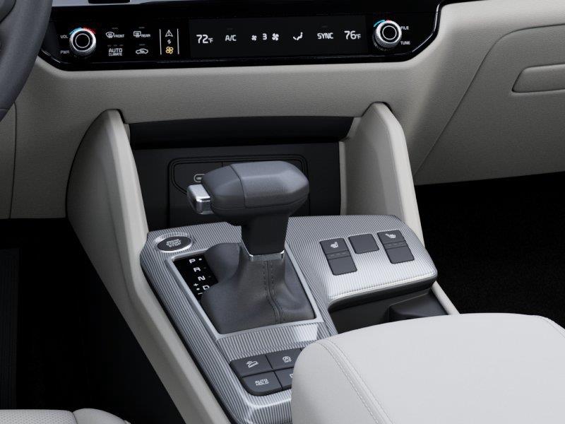 Vehicle photo 23