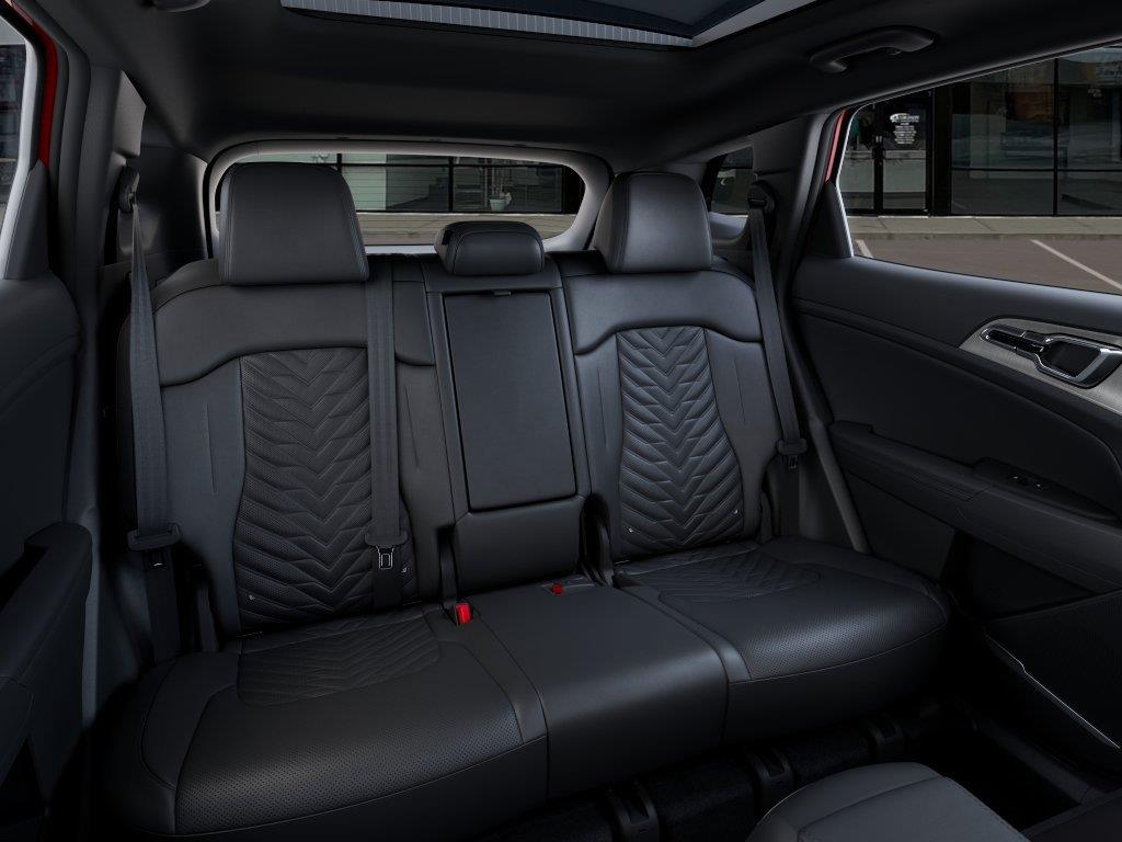Vehicle photo 16