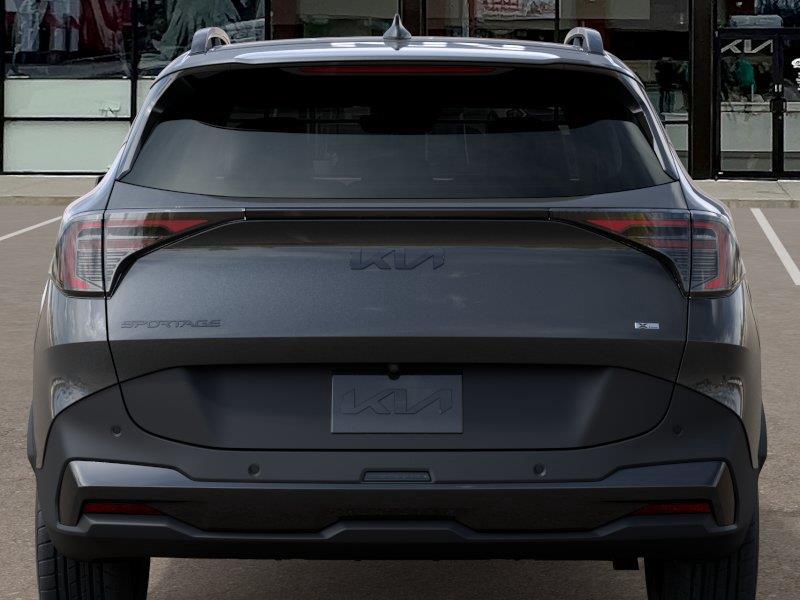 Vehicle photo 13