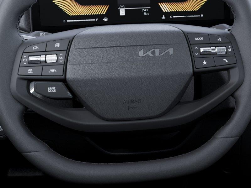 Vehicle photo 22