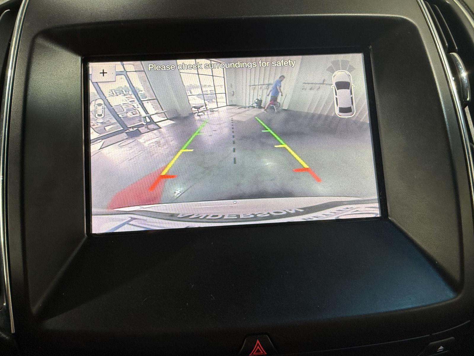 Vehicle photo 31