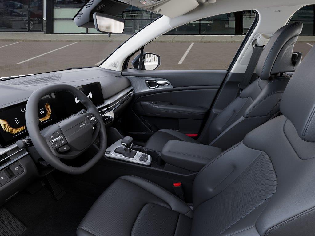 Vehicle photo 17