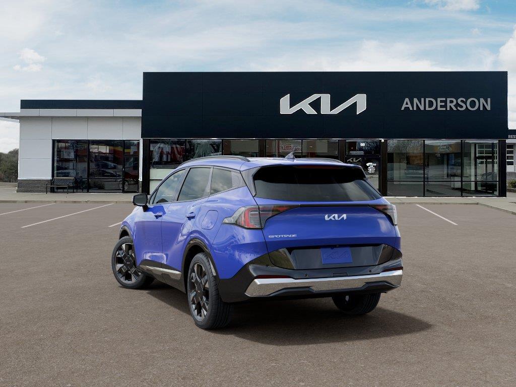Vehicle photo 4