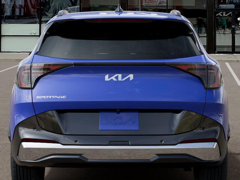 Vehicle photo 13
