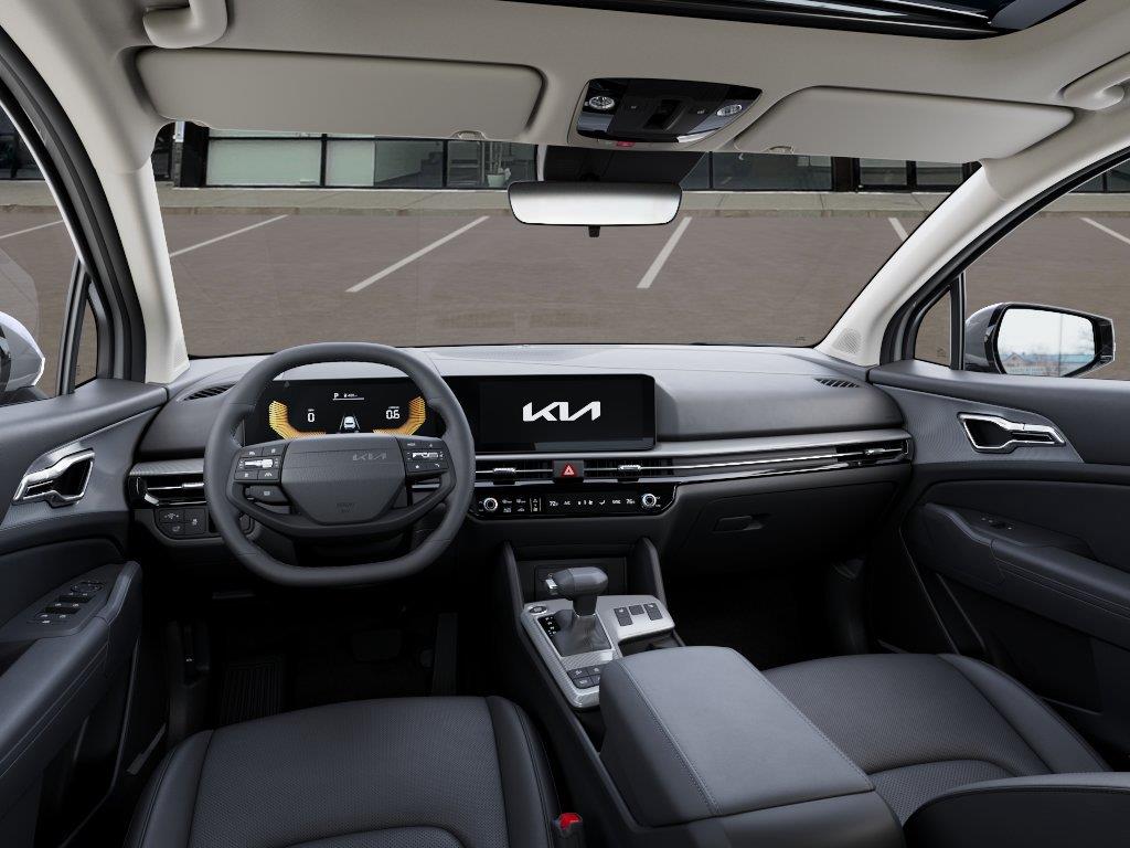 Vehicle photo 14