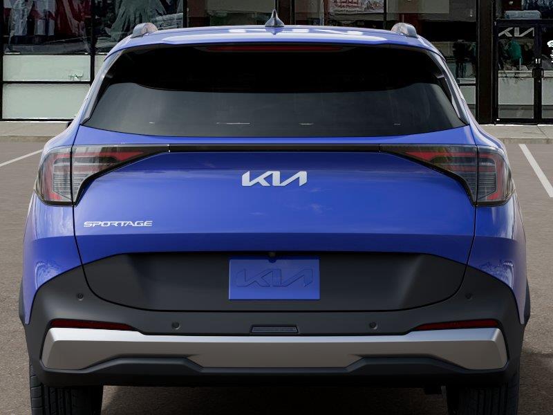 Vehicle photo 13