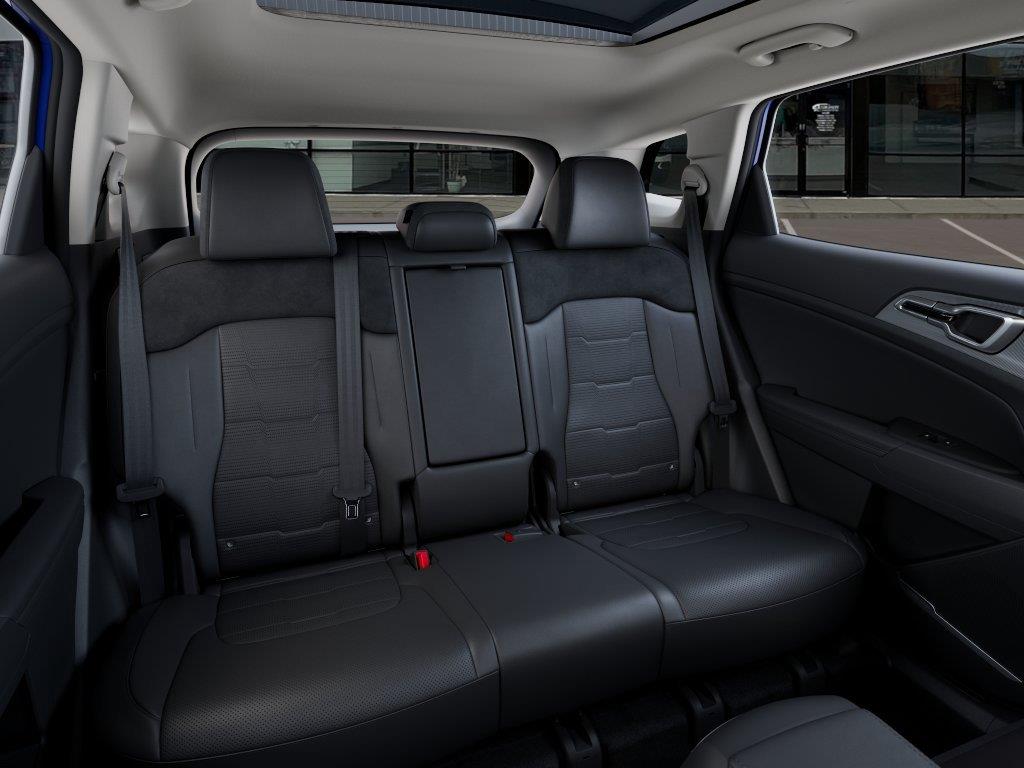 Vehicle photo 16