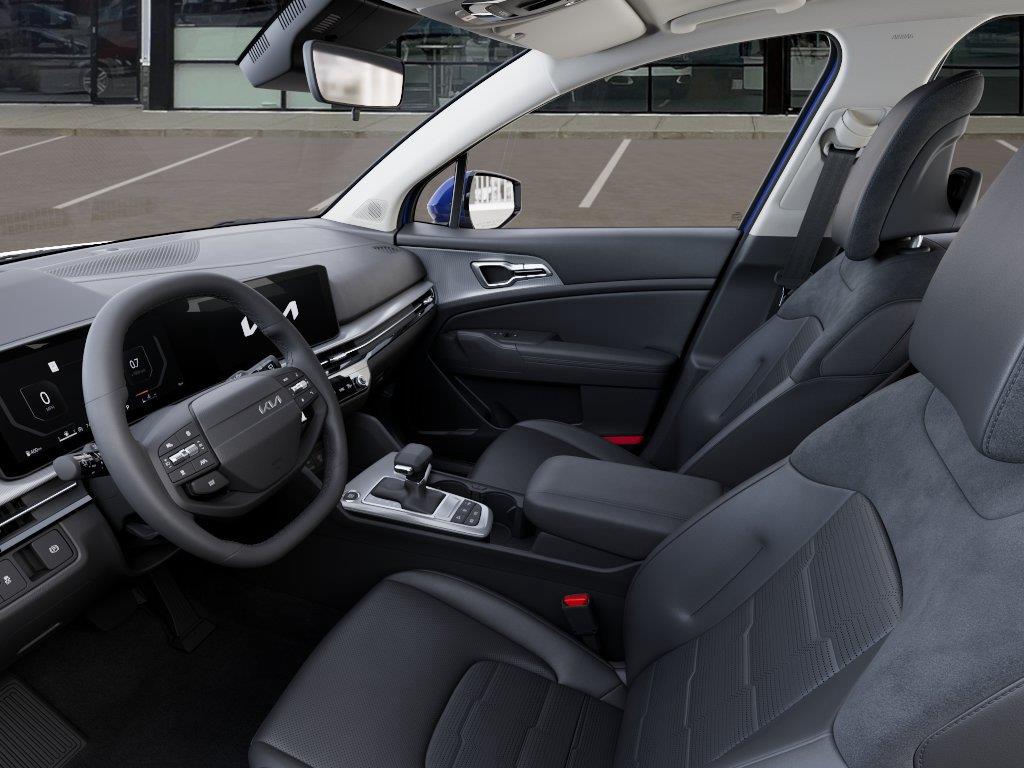 Vehicle photo 17