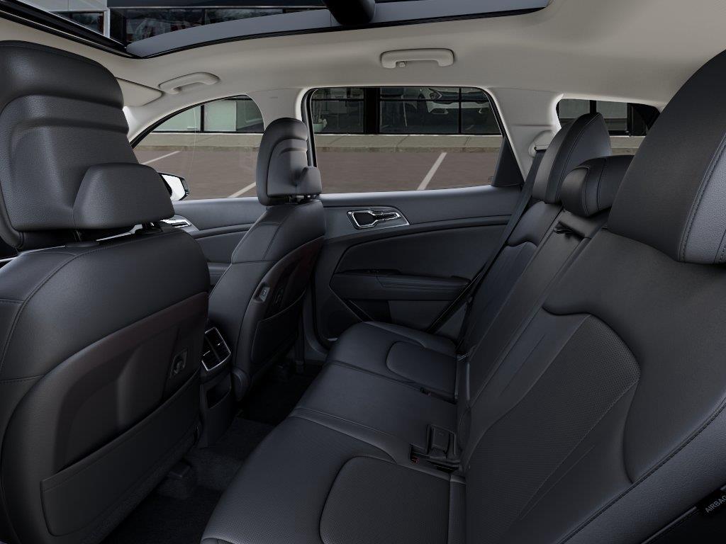 Vehicle photo 18