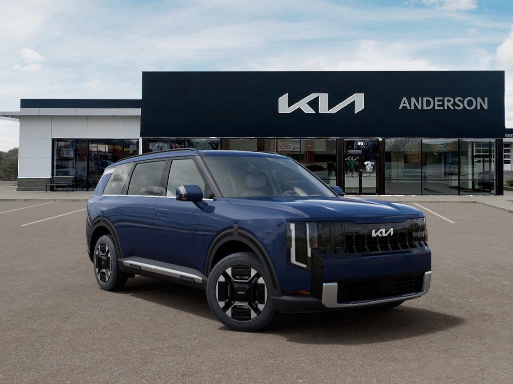 Vehicle photo 8