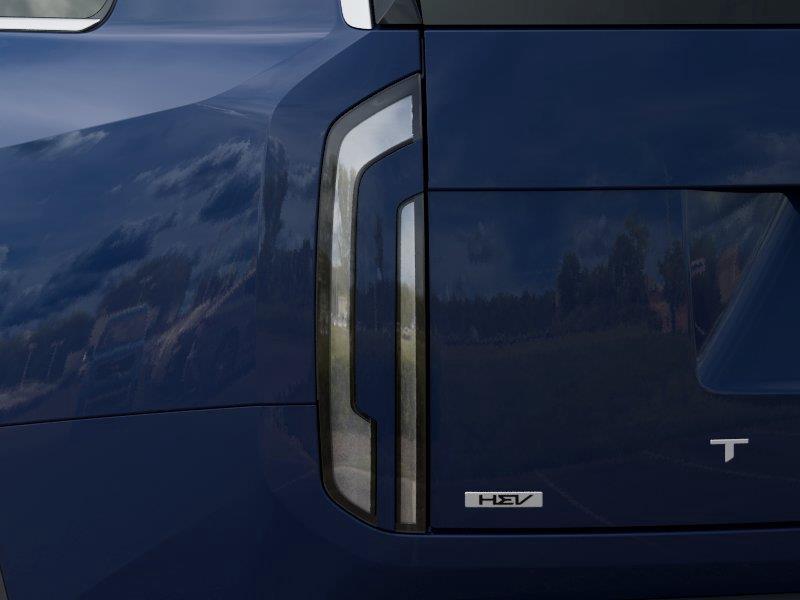 Vehicle photo 11