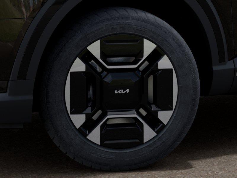 Vehicle photo 9