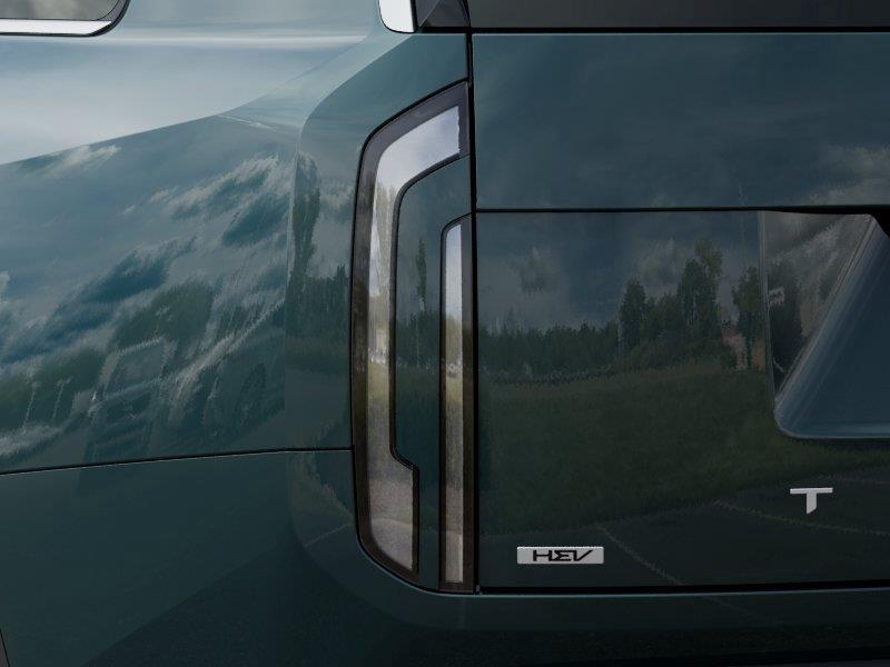 Vehicle photo 11