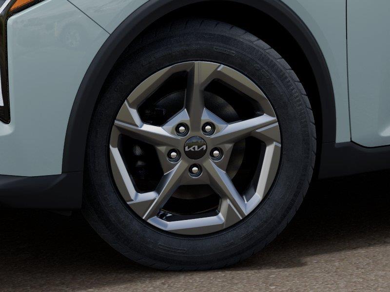 Vehicle photo 9
