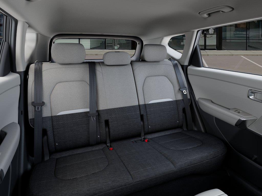 Vehicle photo 16