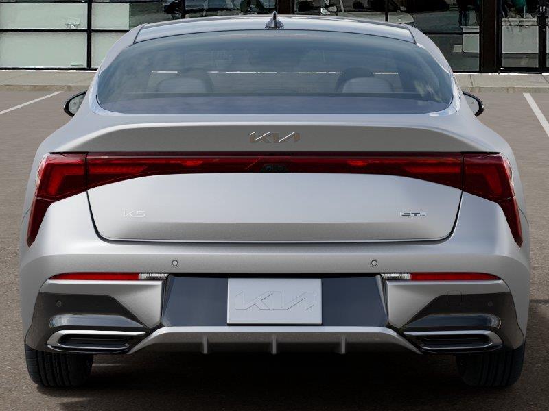 Vehicle photo 13