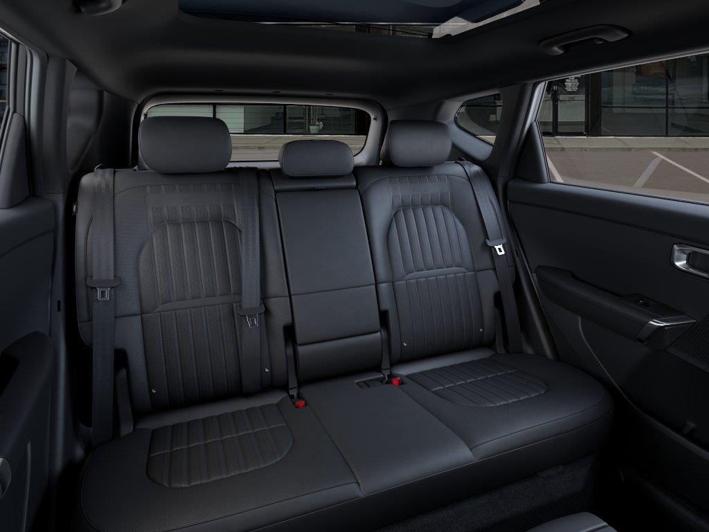 Vehicle photo 16