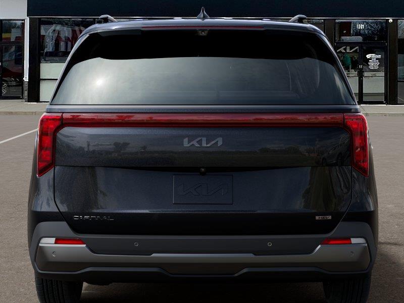 Vehicle photo 13
