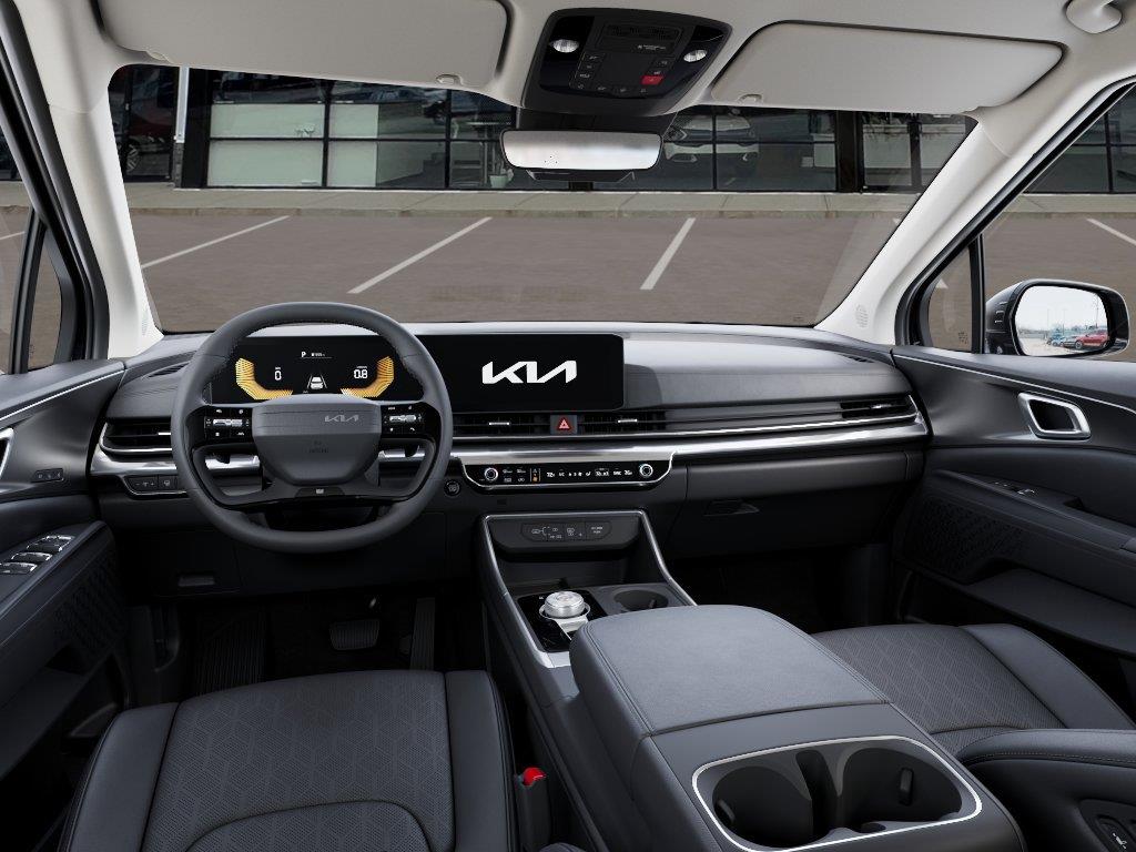 Vehicle photo 14