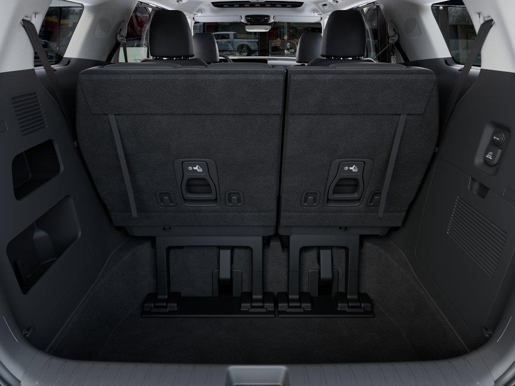 Vehicle photo 19