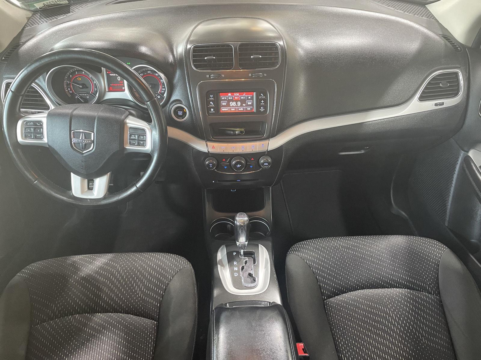 Vehicle photo 21