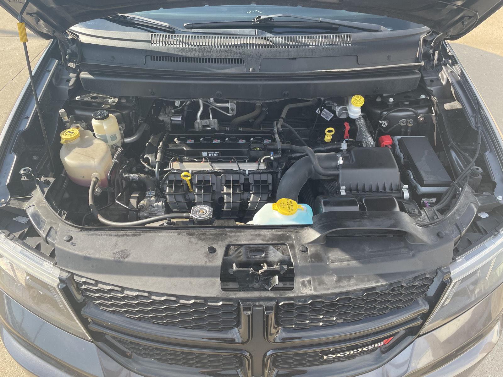 Vehicle photo 38