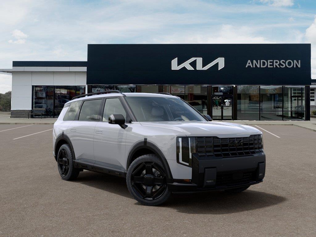Vehicle photo 8