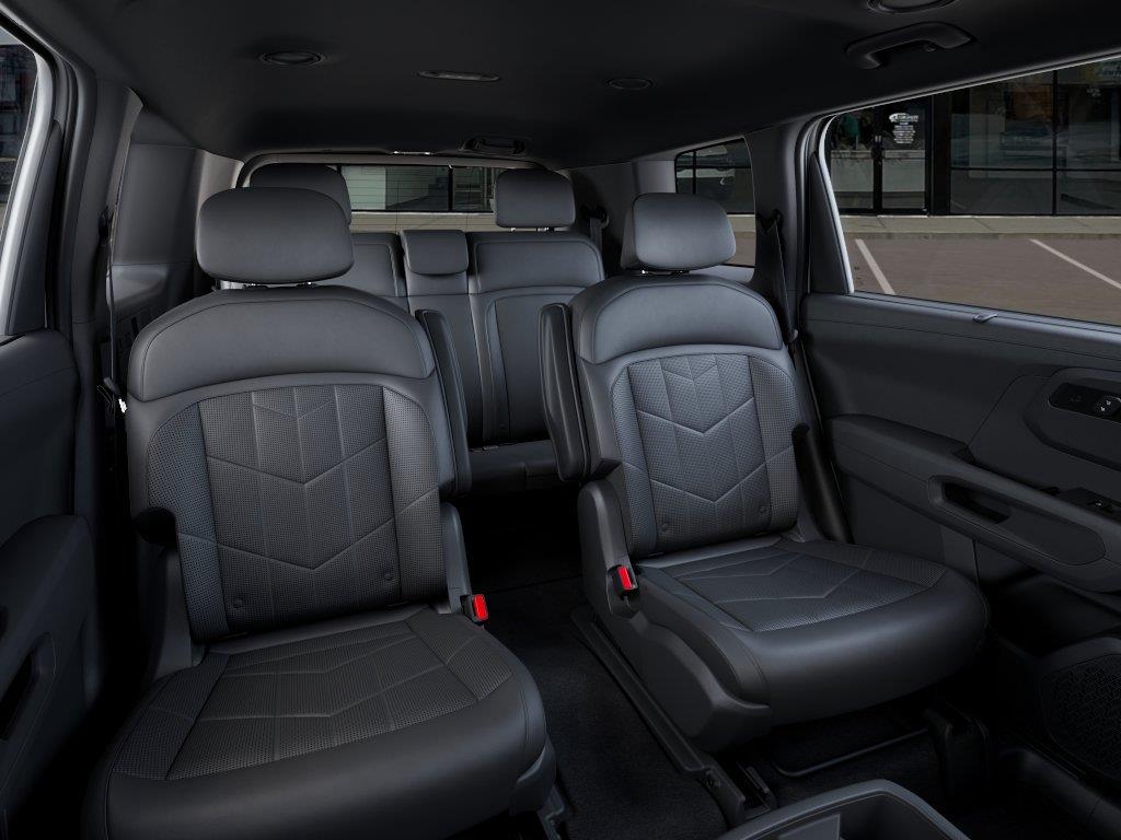 Vehicle photo 16